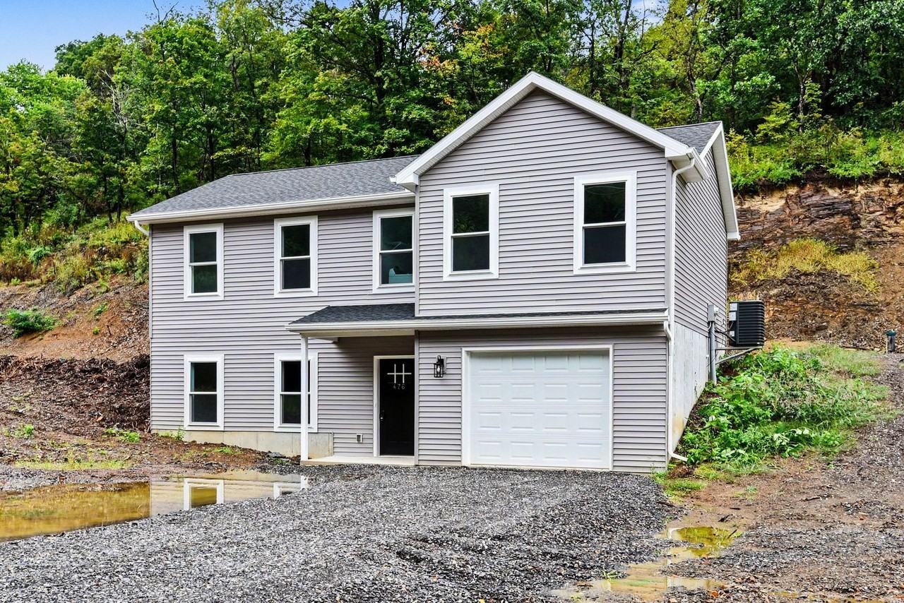 476 Gravel Hill Rd - Photo 3 of 29