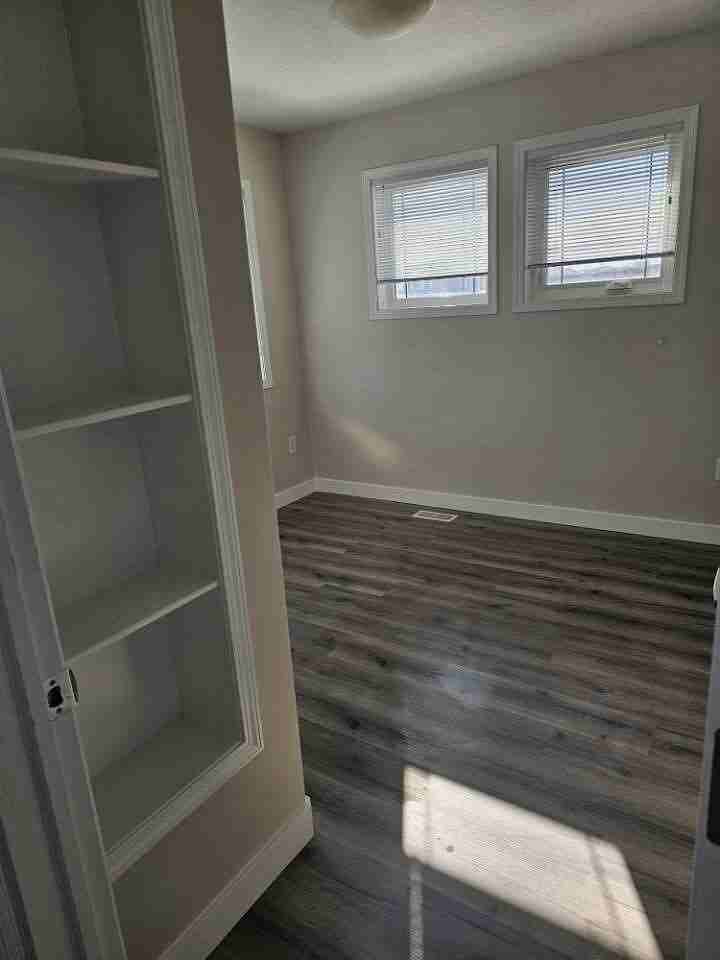 396 Secord Blvd Nw - Photo 6 of 11