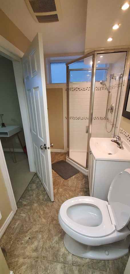 3219 Cochrane Rd Nw - Photo 6 of 10