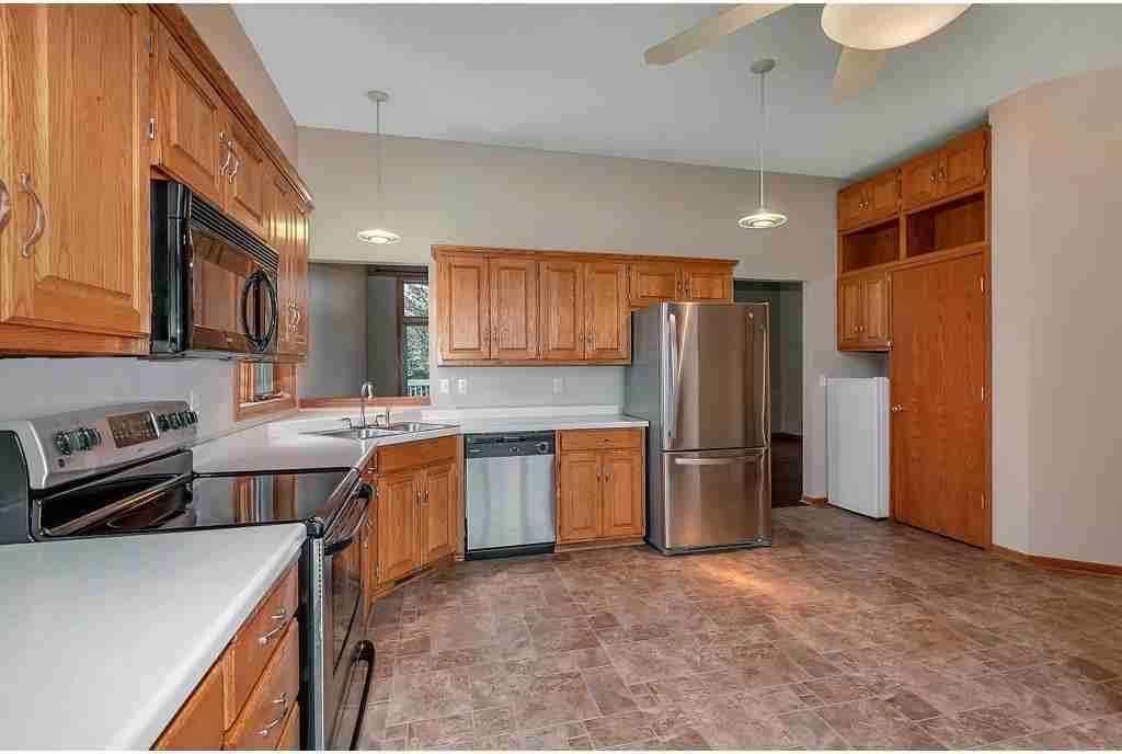 813 8th St N #NA - Photo 6 of 16