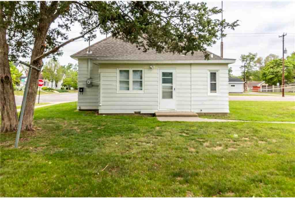 2320 3rd St N #NA - Photo 2 of 15