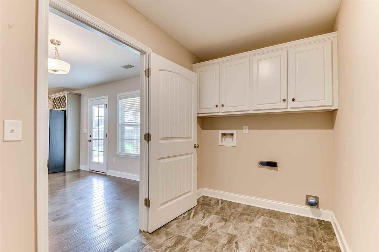 202 Sweetwater Landing Dr #NA - Photo 7 of 17