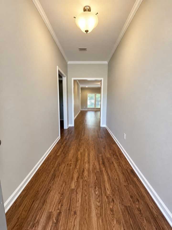 104 Huron Dr #NA - Photo 2 of 16