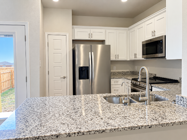 Montgomery Dr #101 - Photo 5 of 26