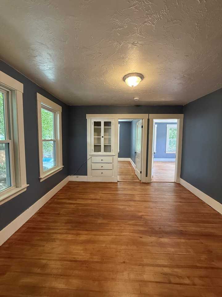 123 Everett St #123 - Photo 3 of 13