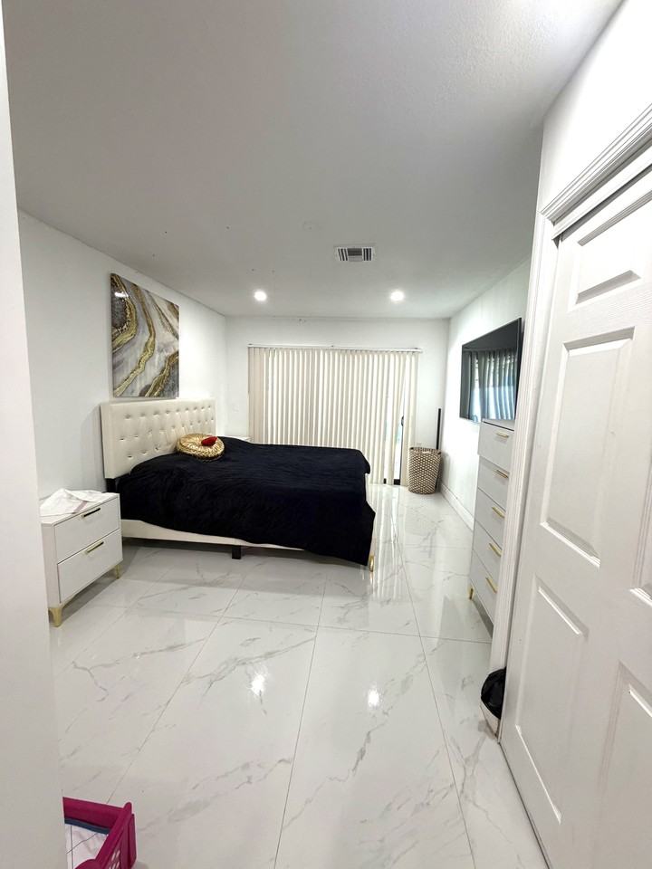 12222 Sw 205th Ter #NA - Photo 7 of 17