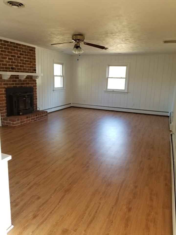10534 Lambeth Rd #NA - Photo 4 of 14