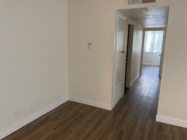 11950 Centralia Rd - Photo 3 of 15