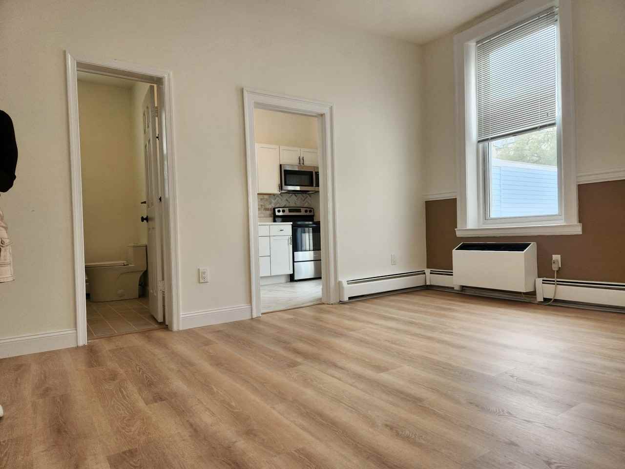 116 N Payne St #3 - Photo 4 of 7