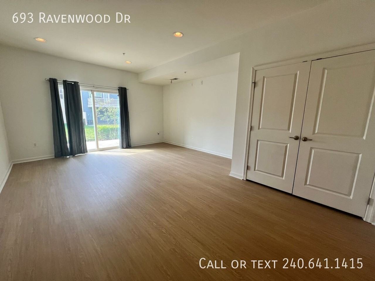 693 Ravenwood Dr - Photo 4 of 24
