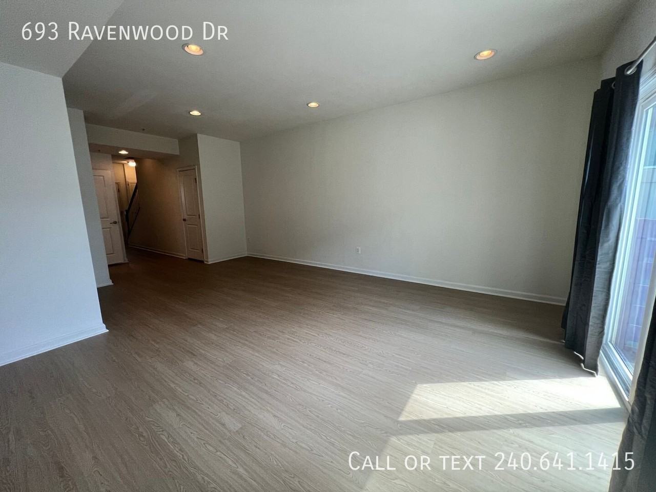 693 Ravenwood Dr - Photo 5 of 24