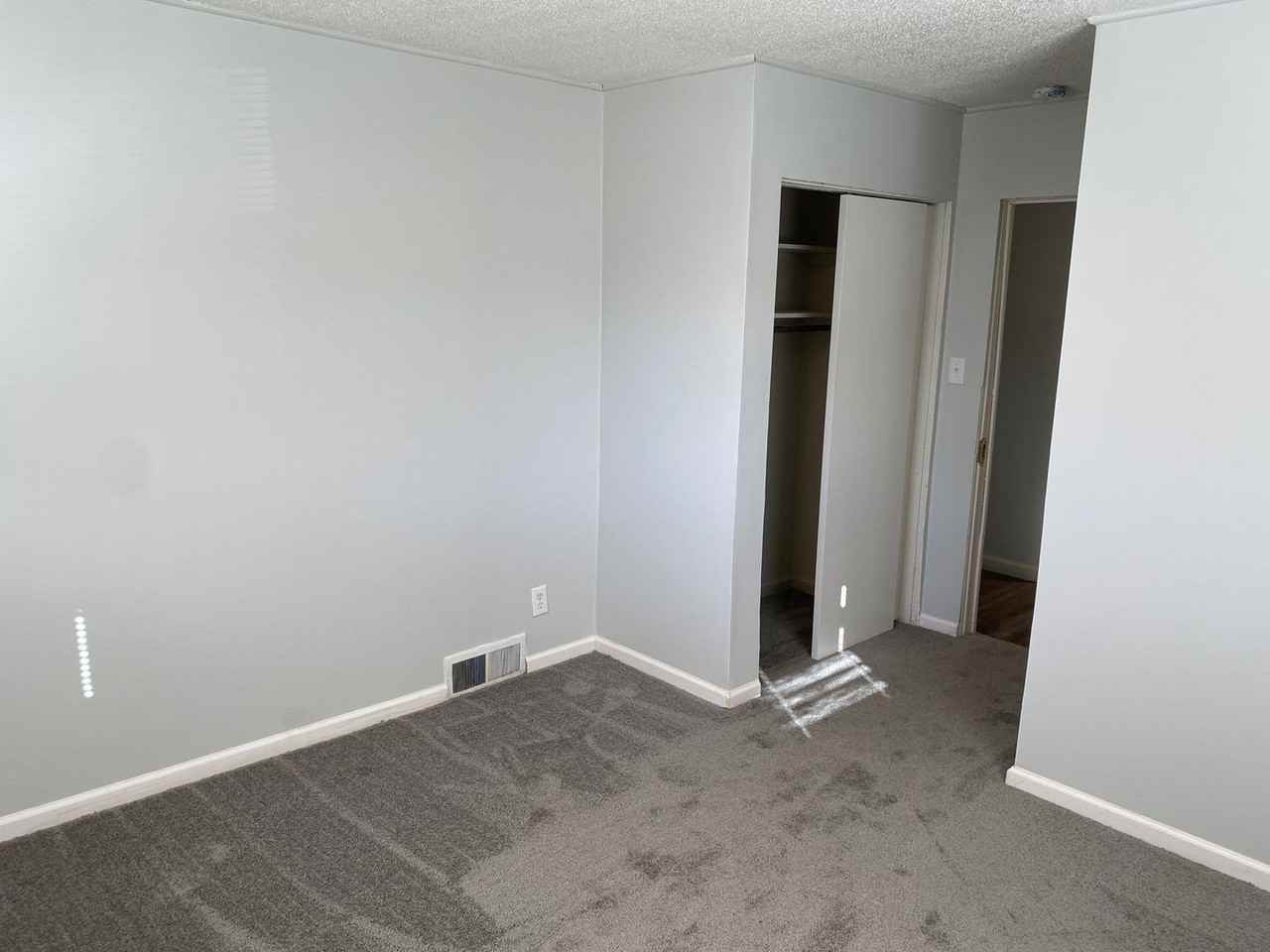 Jefferson Place Villas - Photo 3 of 21