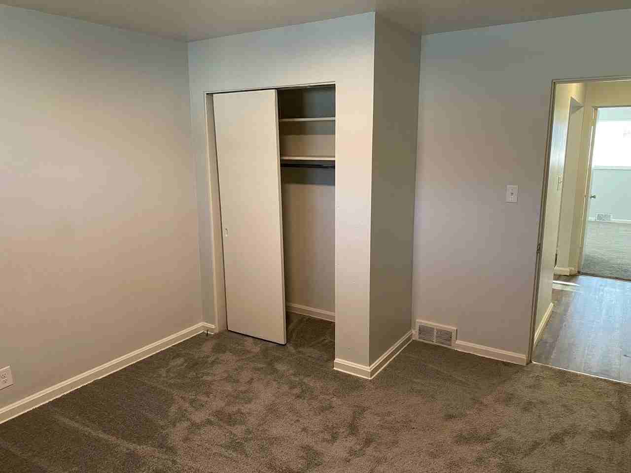 Jefferson Place Villas - Photo 5 of 21