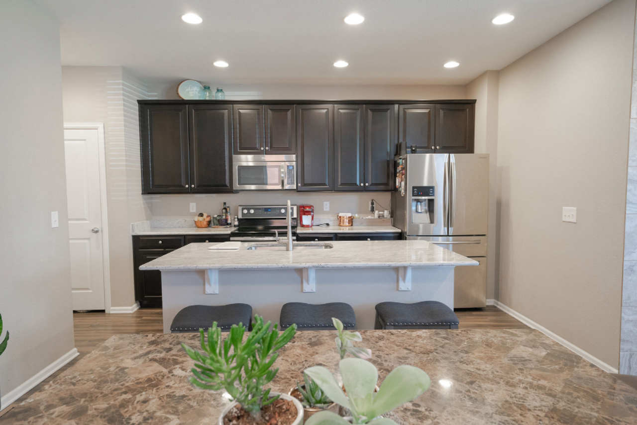 1287 S Dayton St - Photo 6 of 29