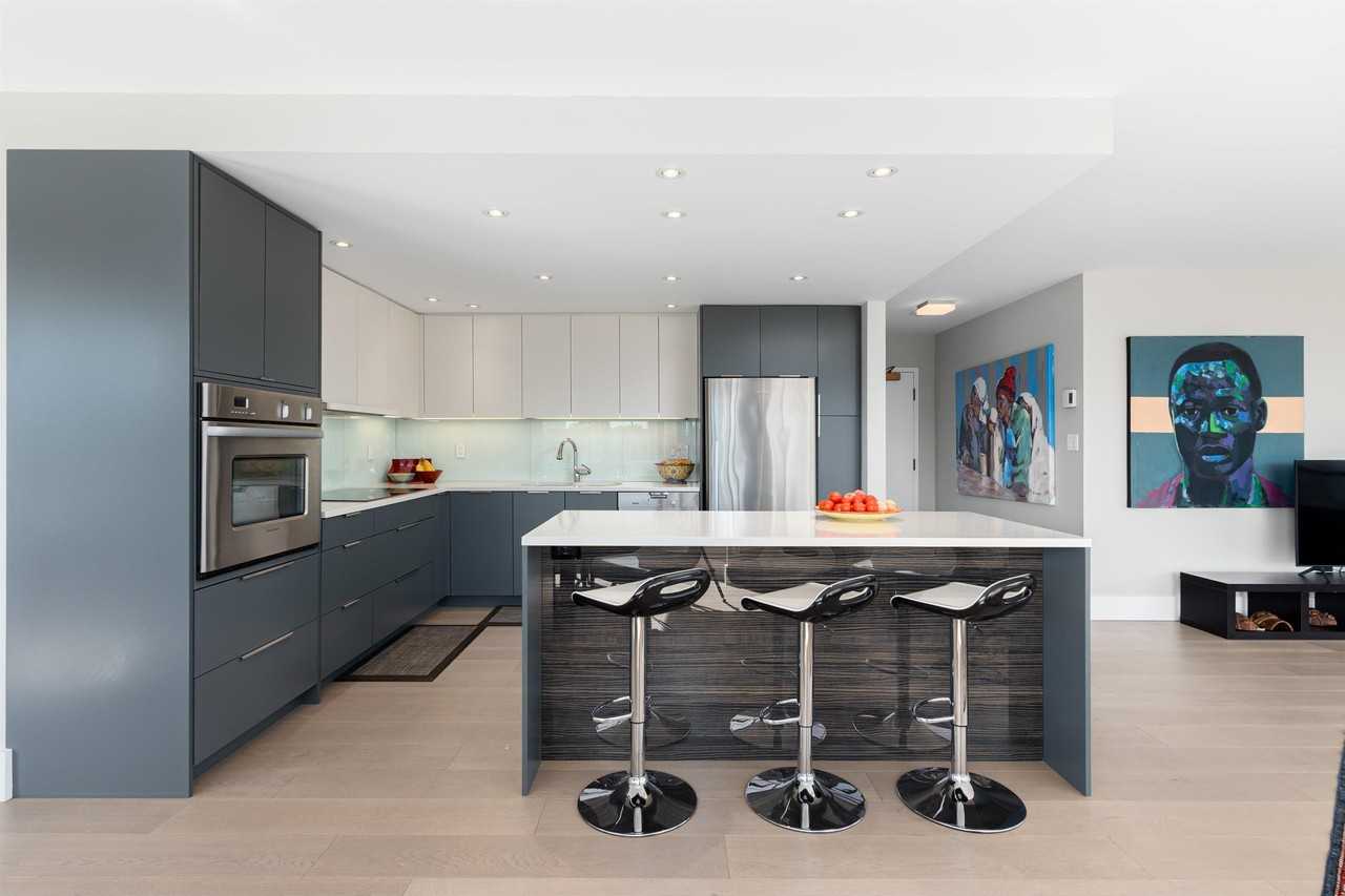 1860 Robson Street #1001 - Photo 4 of 23