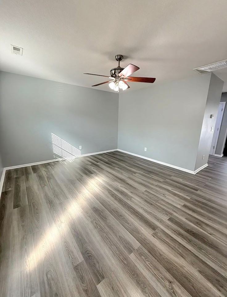4408 Betty Ln - Photo 3 of 10