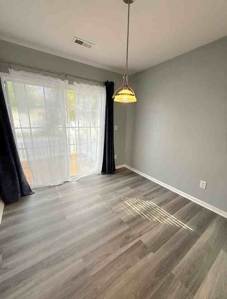 4408 Betty Ln - Photo 5 of 10