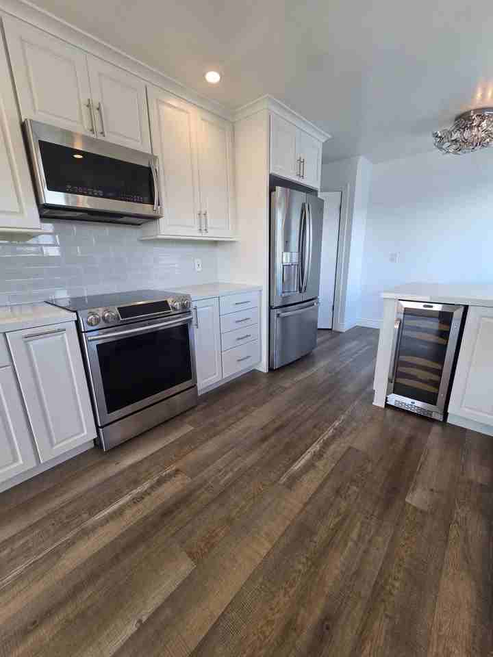 827 S Eliseo Dr - Photo 5 of 16