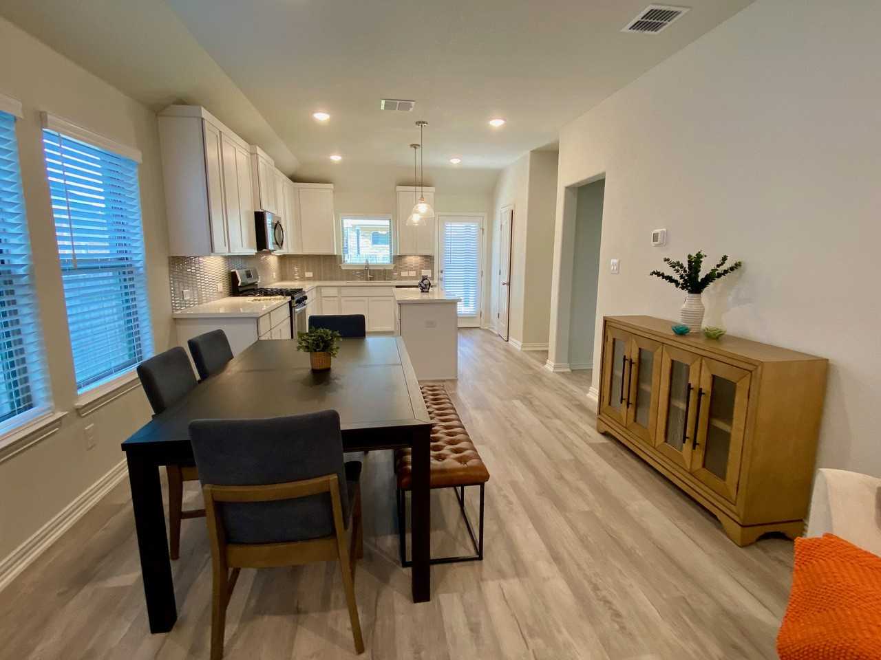 2033 Flametree Ave #NA - Photo 3 of 13