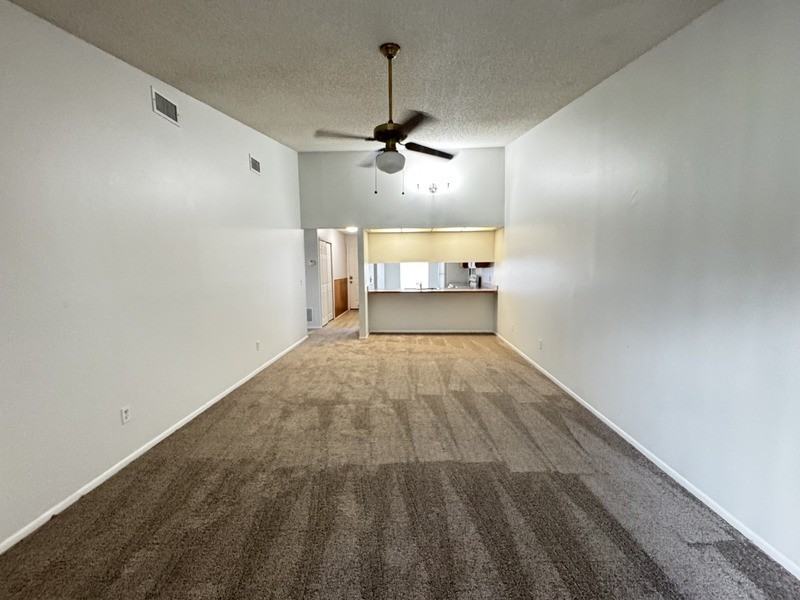 3306 Netherwood Dr - Photo 3 of 11