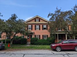 featured image of 253 S Union St #2