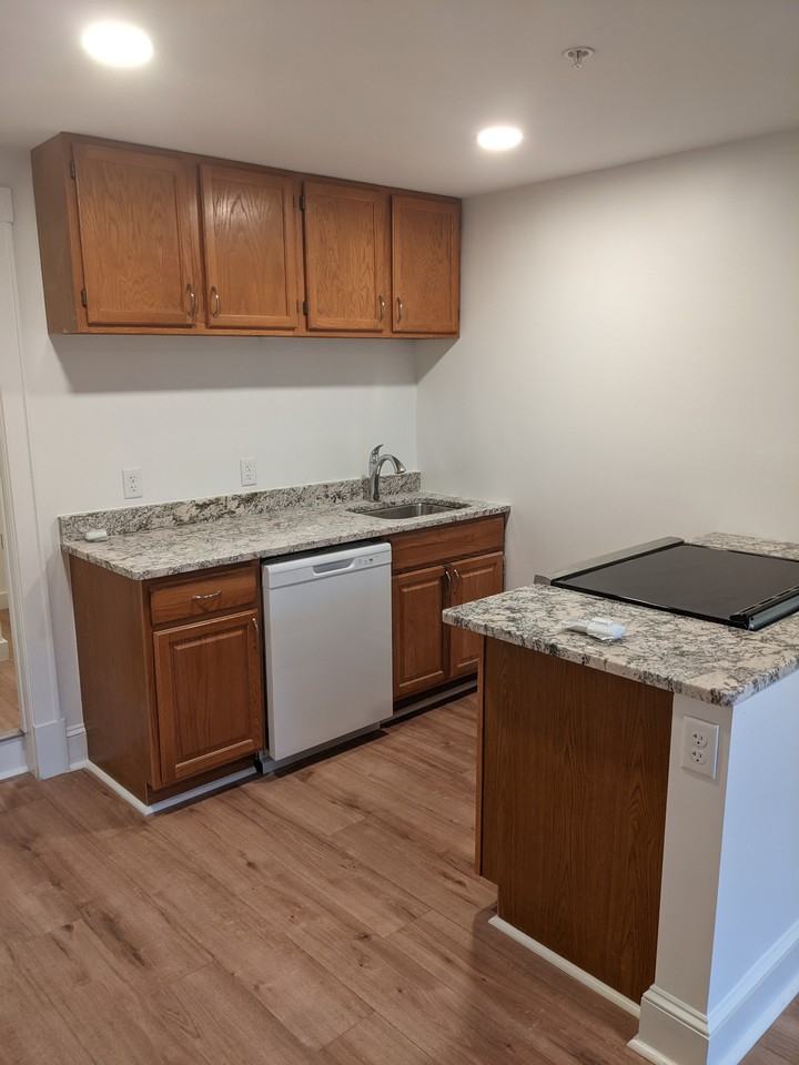 253 S Union St #2 - Photo 3 of 10