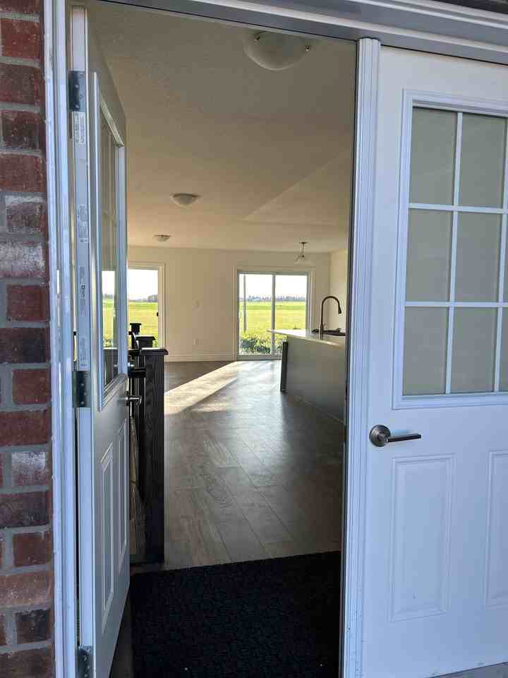 133 Delong Dr - Photo 2 of 14