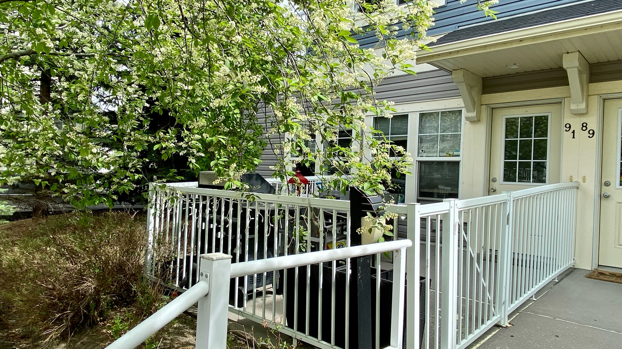 91 Auburn Bay Common Se - Photo 3 of 3