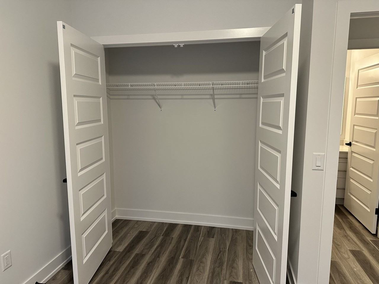 1100 Lackner Place - Photo 4 of 9