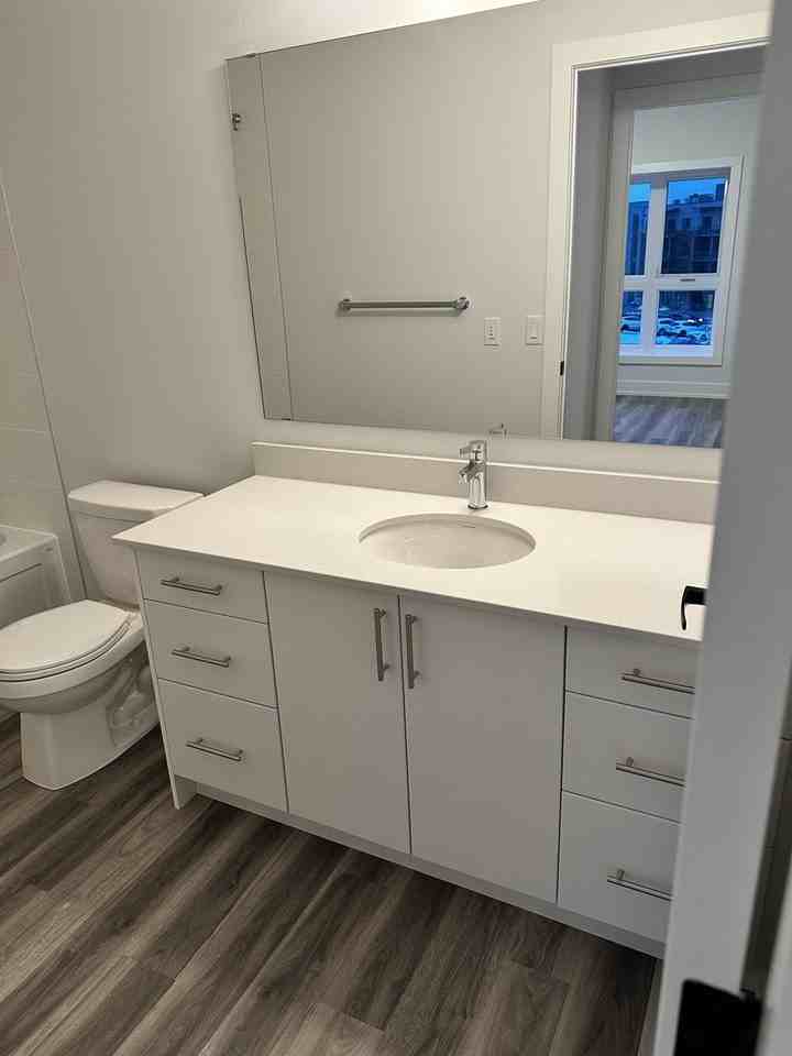 1100 Lackner Place - Photo 6 of 9