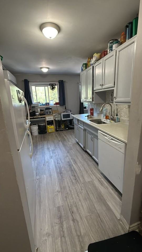 44 Linton St - Photo 2 of 8