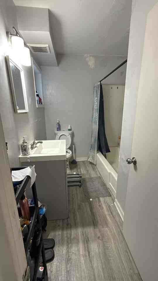 44 Linton St - Photo 5 of 8