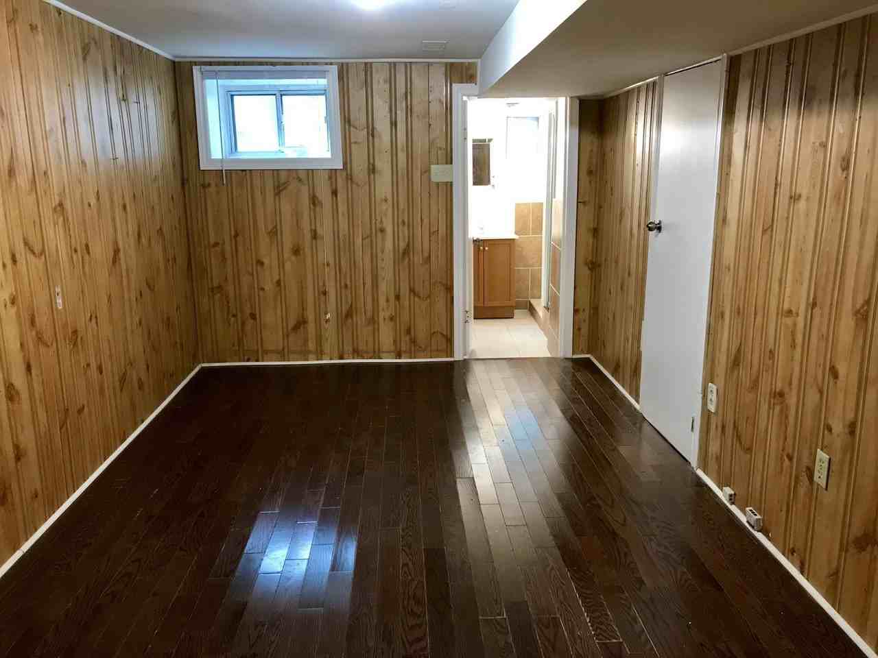 478 Runnymede Rd - Photo 7 of 8