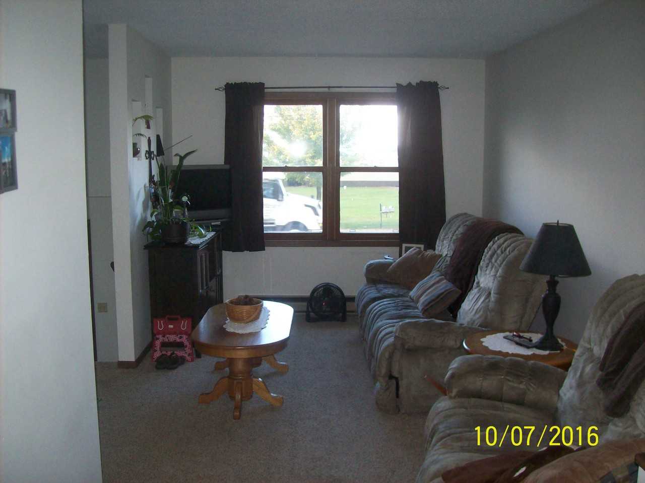 3581 130th St #1 - Photo 3 of 10
