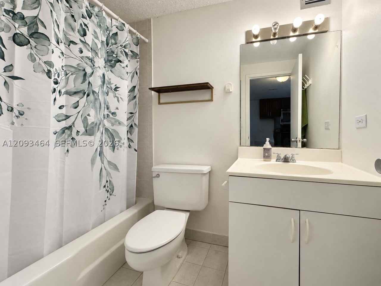 801 Brickell Bay Dr #769 - Photo 5 of 6