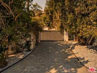 3909 Villa Costera - Photo 2 of 8