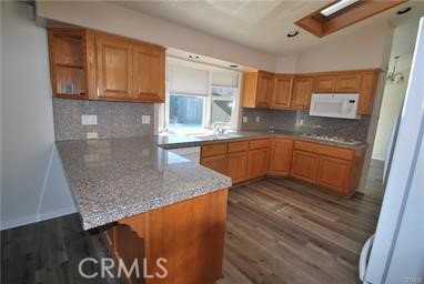 3292 Kenilworth Dr - Photo 4 of 8