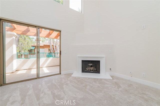 46 Villa Point Dr - Photo 6 of 8