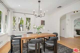 4712 Burnet Ave - Photo 7 of 8