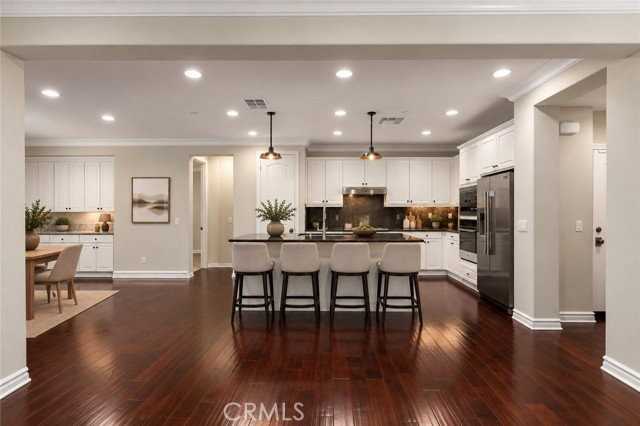 523 E Desert Willow Rd - Photo 2 of 8
