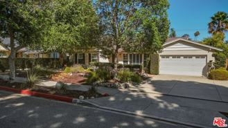 110 S Elwood Ave - Photo 1 of 1