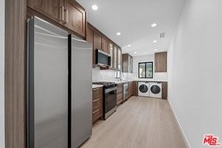 160 N Almont Dr #A - Photo 3 of 8