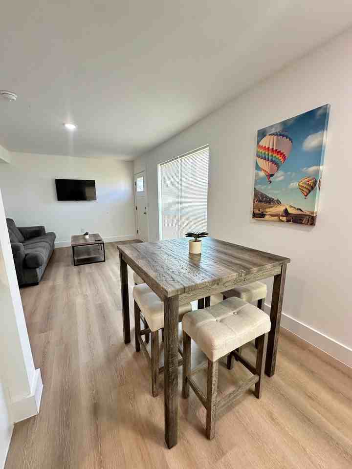 Live Oak St - Photo 6 of 22
