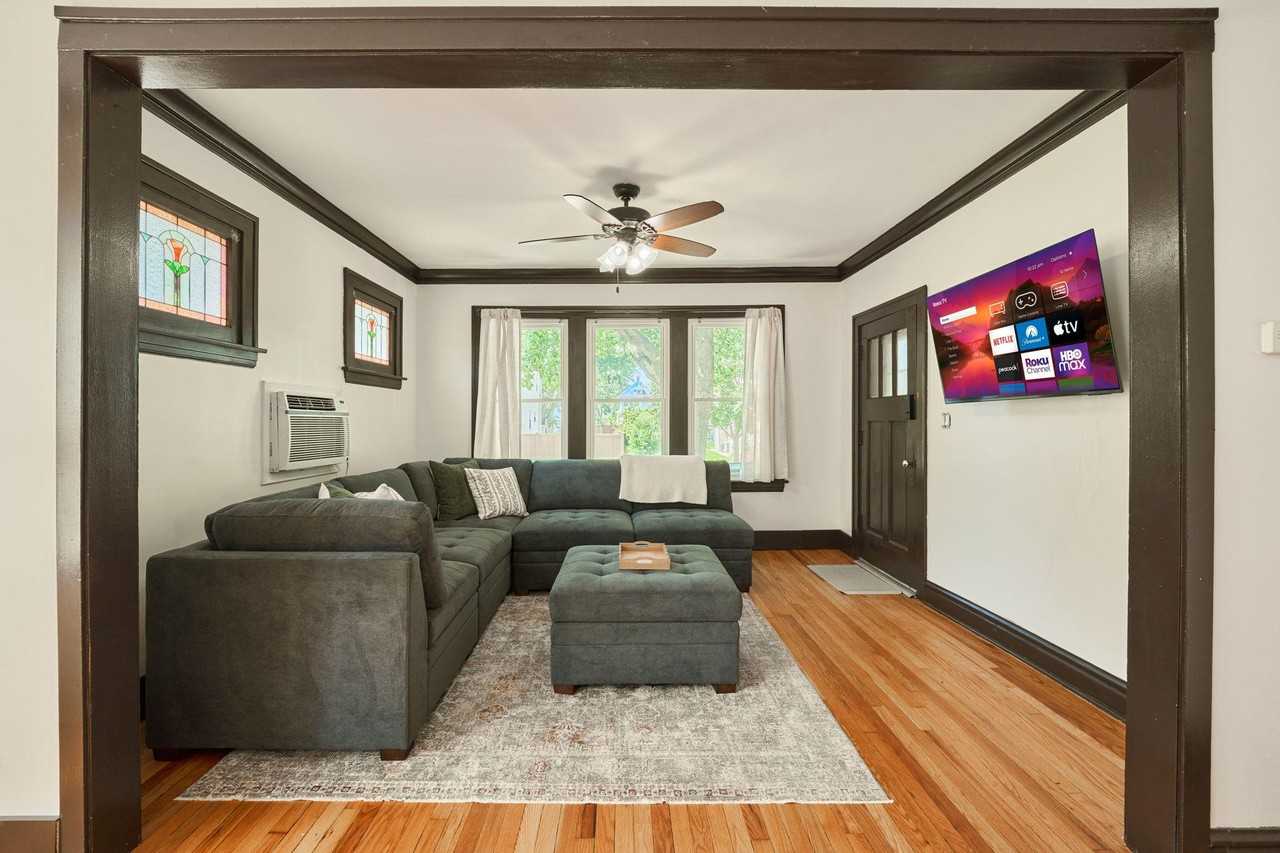 Prairie Ave - Photo 5 of 12