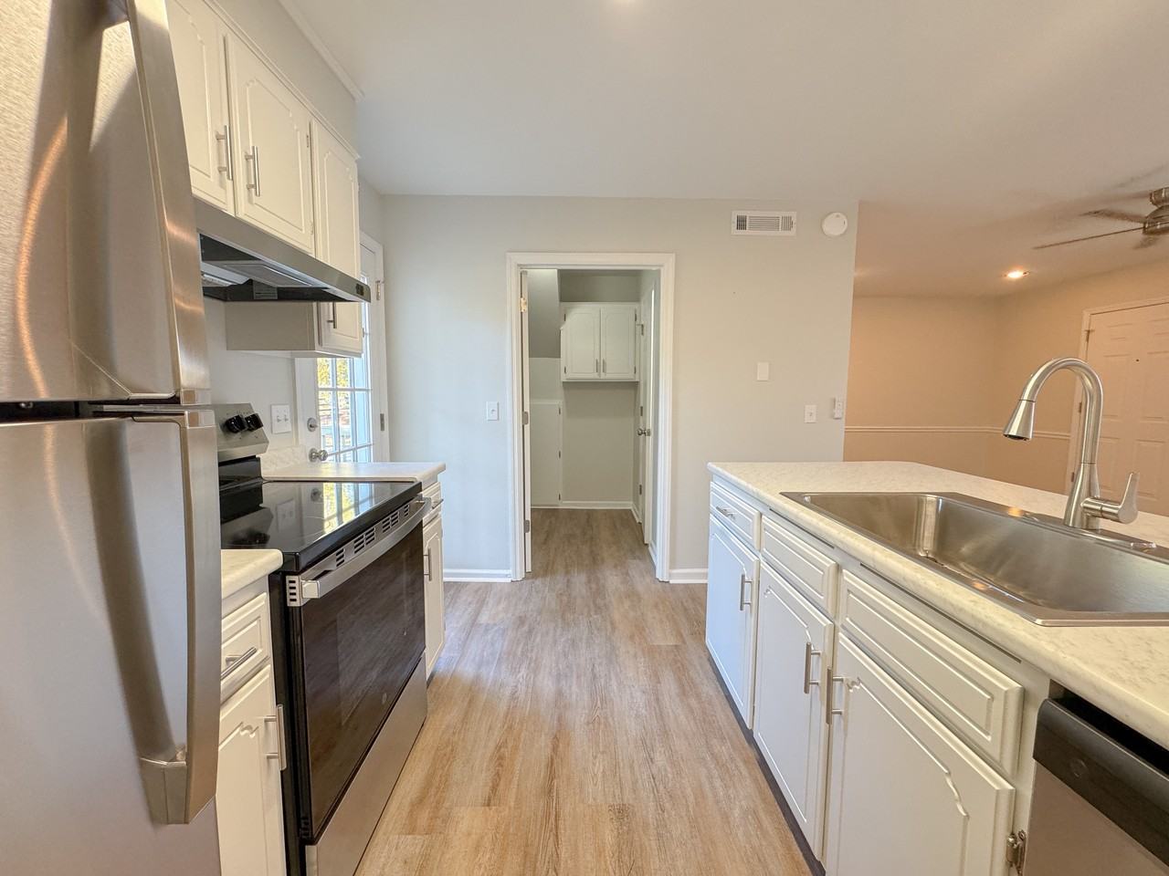 249 Highpoint Rd Apt A #A - Photo 7 of 14
