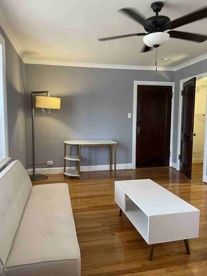 1760 North Pearl Street #9 - Photo 6 of 25