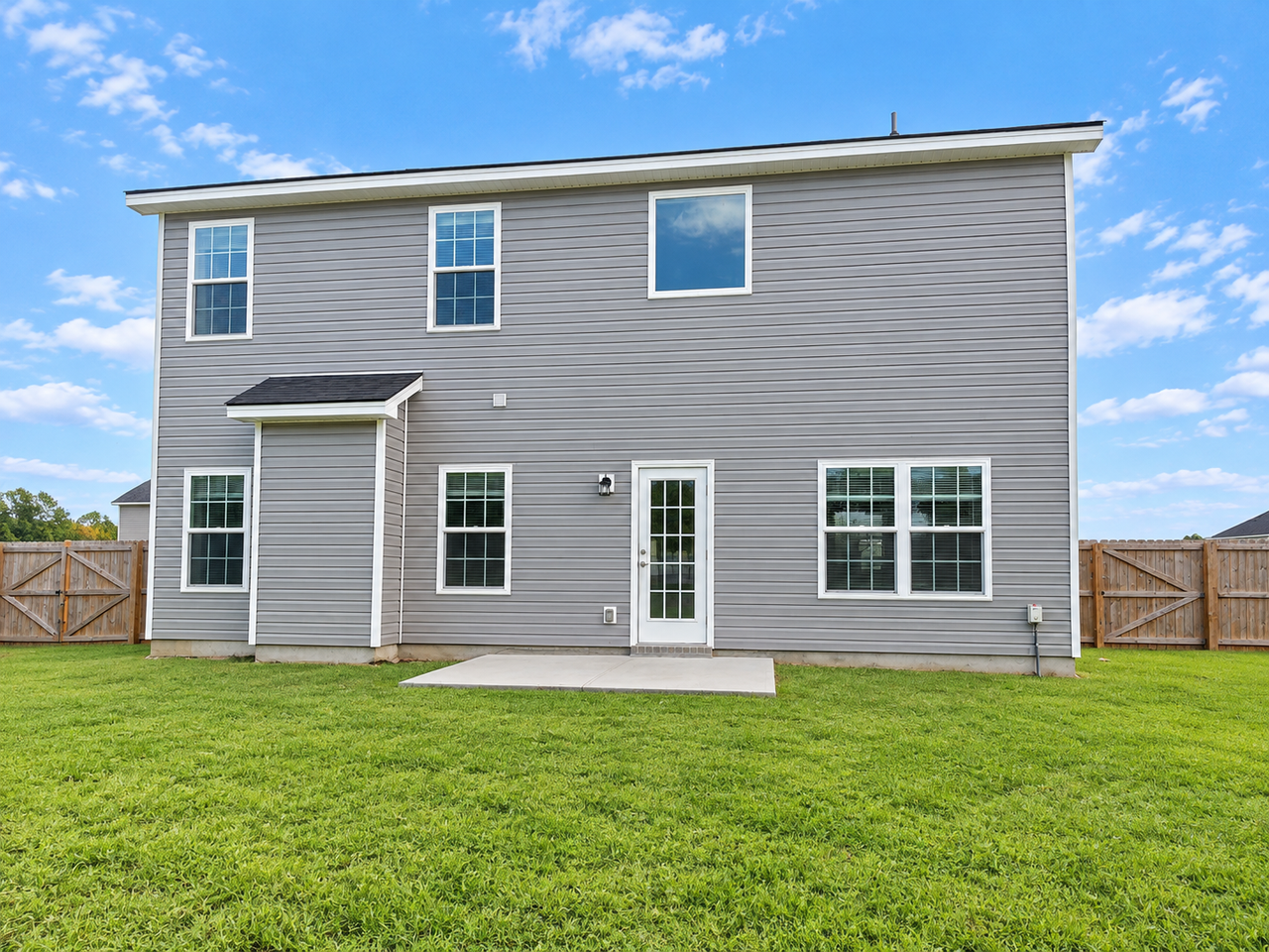 465 Huntington Dr Ne #1 - Photo 6 of 7