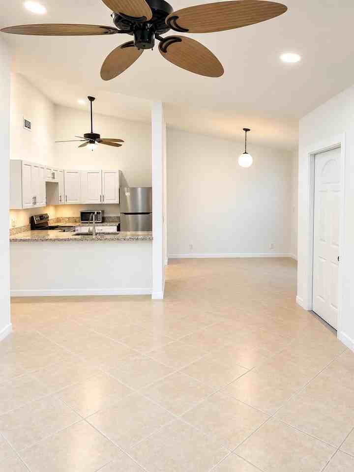 283 Springdale Cir ##28c - Photo 5 of 16
