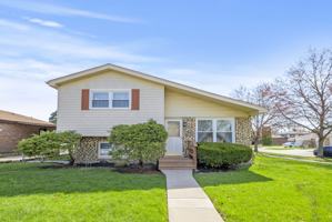 featured image of 18031 65th Ave