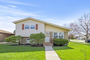 18031 65th Ave - Photo 1 of 1